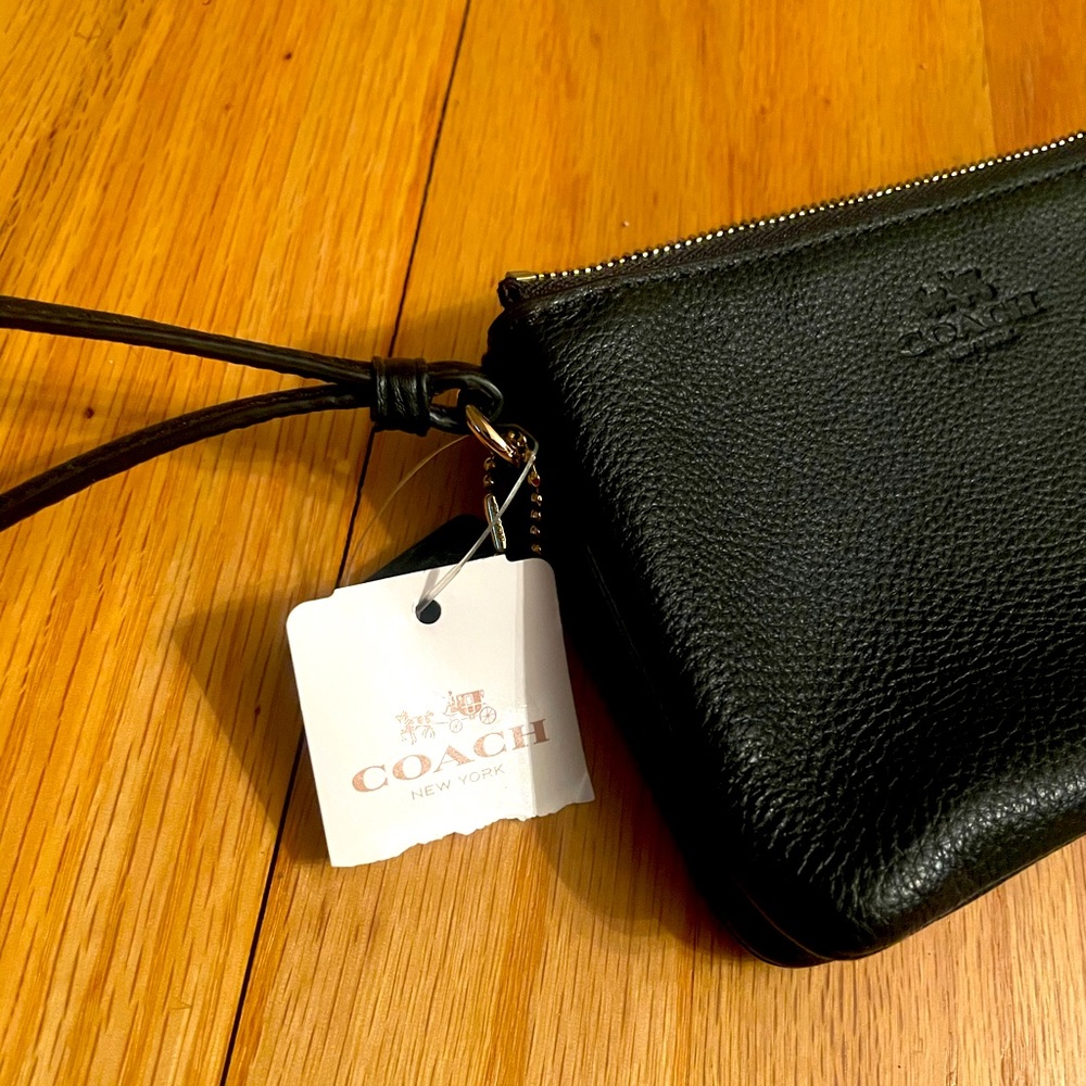 COACH black wristlet w/gold zippers - Picture 13 of 14